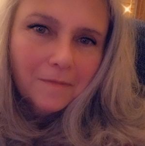 Meet your Posher, Annette